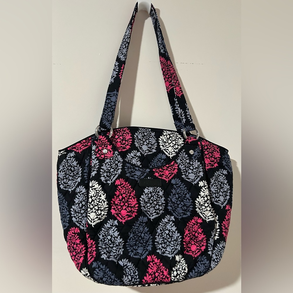 Vera Bradley Quilted Shoulder Bag in Northern Lights Pattern, EUC.